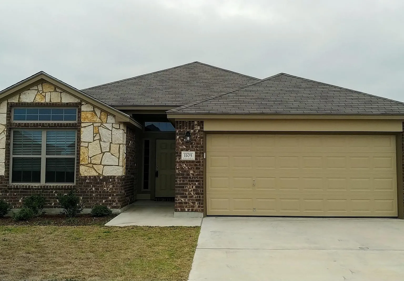 3 bed, 1361 sqft, $1,625 — Photo 1