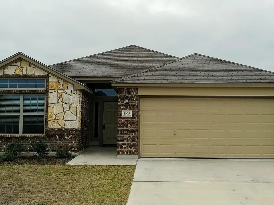 1105 Wethersfield Ln