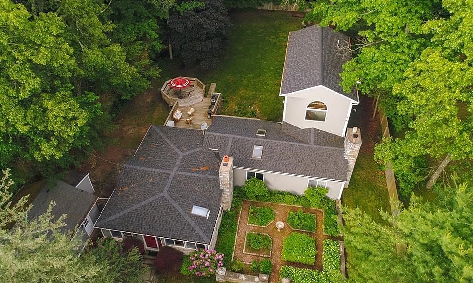 1st image of 103 Hopkins Ave