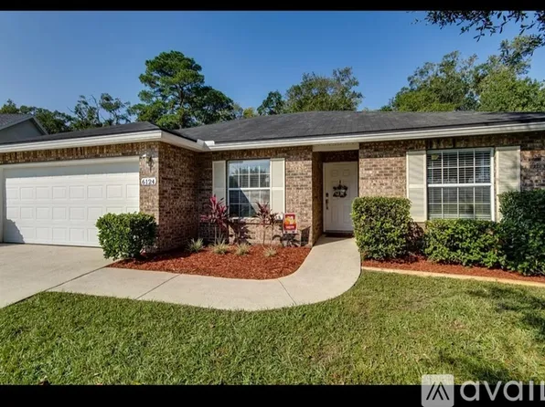 6124 Hannah Stables Ct, Jacksonville, FL 32244