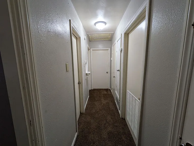 302 Bridal Wreath Ave — Photo 10