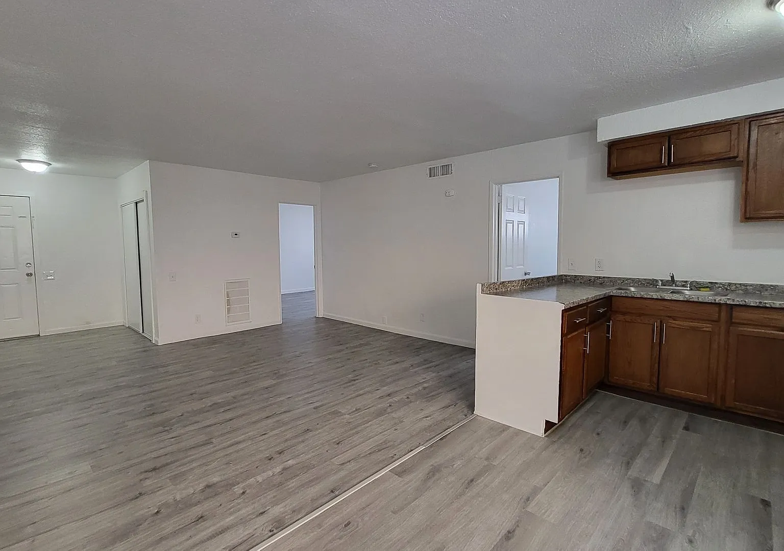Beautiful recent remodel apartment — Photo 3