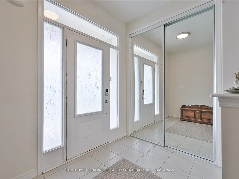 209 Baber Cres — Photo 4