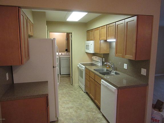4th image of 3651 Brentwood St