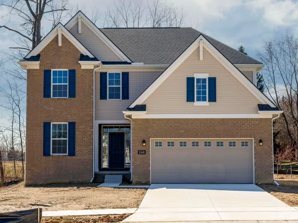 2168 Emerald Ln #26, Wixom, MI 48393