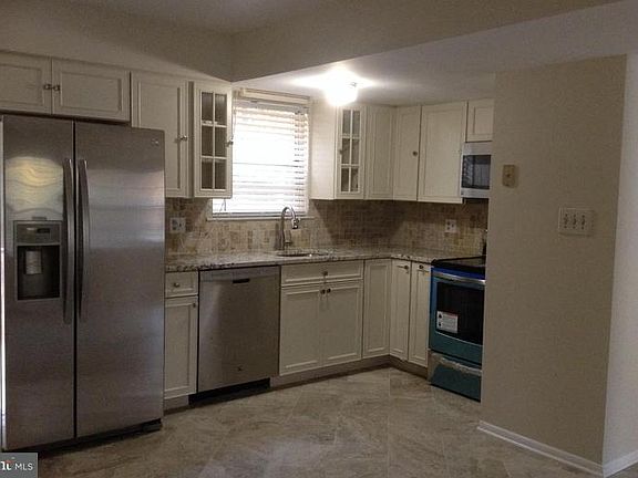 2nd image of 13205 Nottingdale Dr