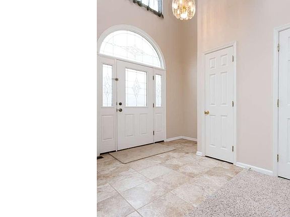 3rd image of 89 Arden Ln