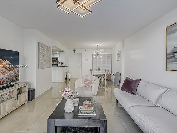 4th image of 770 Claughton Island Dr APT 409