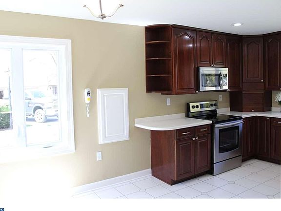 5th image of 177 Chandler Dr