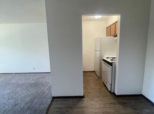 765 Russell Rd APT 209, Waterloo, IA 50701