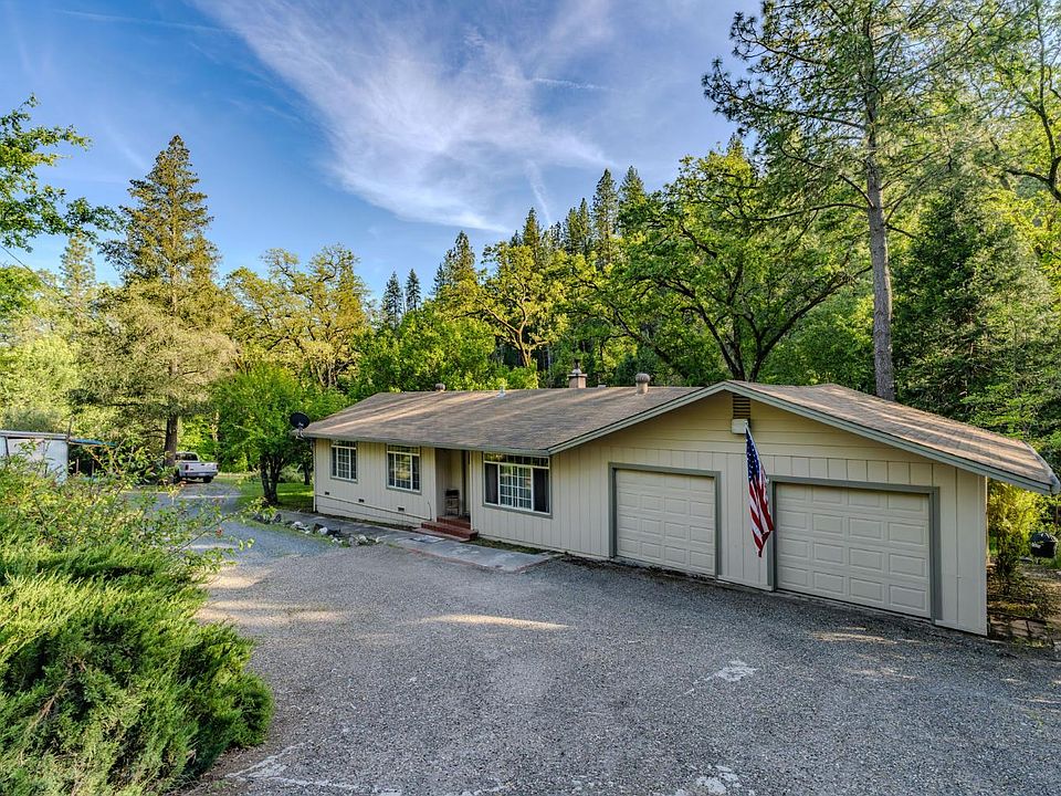 1st image of 8792 Hidden Valley Rd