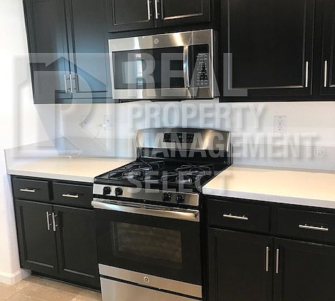 5th image of 1804 Golden Willow Ave