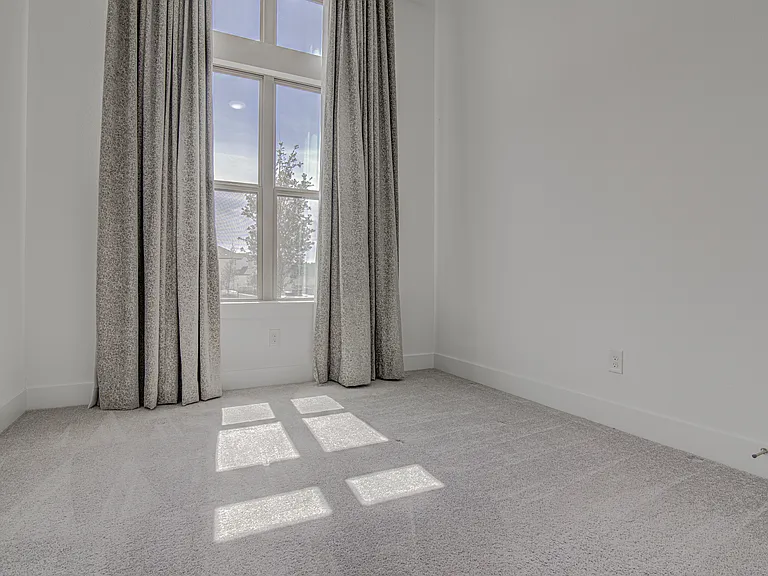 22300 Lago Lookout Ln — Photo 14