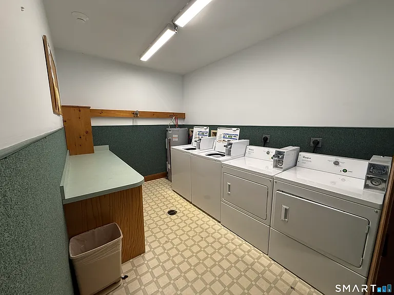 11 Centre St #19 — Photo 15