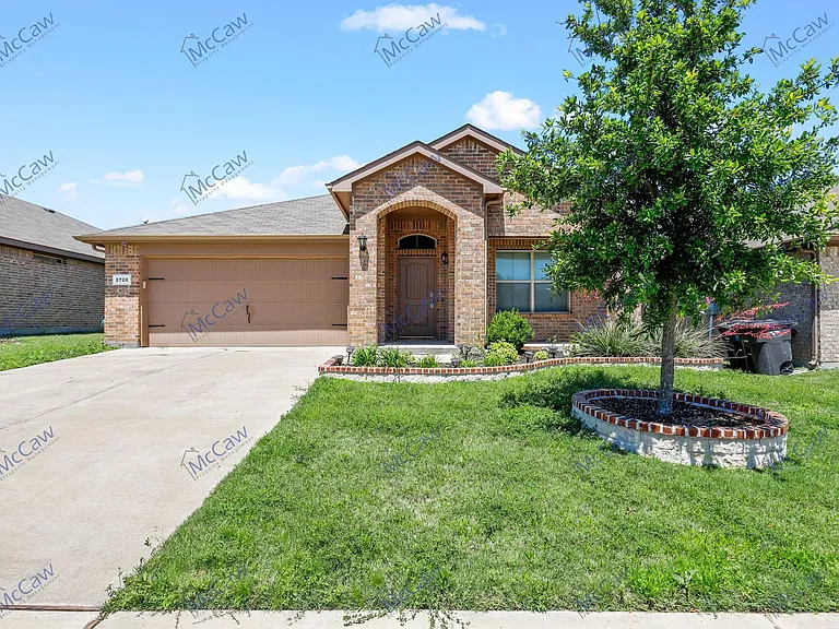 2720 Gains Mill Dr — Photo 1