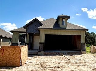 6057 Badger St, Bryan, TX 77807