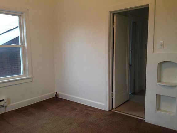 2nd image of 2413 Cleveland Ave NW