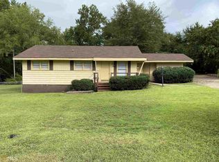 1067 Elm St, Elberton, GA 30635