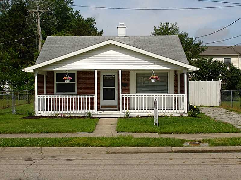 1st image of 304 Cedarbrook Dr