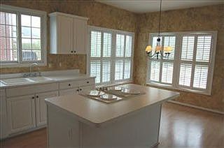 3rd image of 6111 Balsam Dr