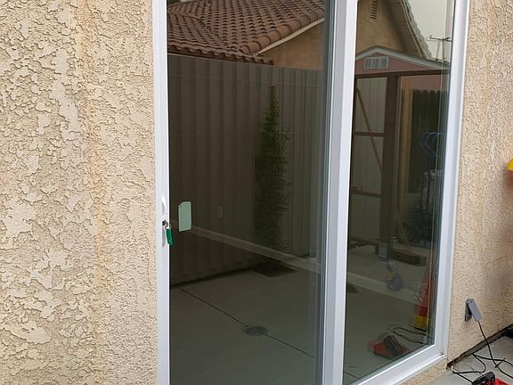 Private entry to unit