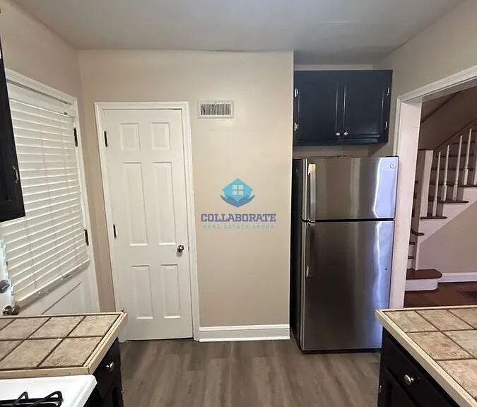 2029 Hallwood Dr — Photo 5