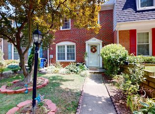 11006 Berrypick Ln, Columbia, MD 21044
