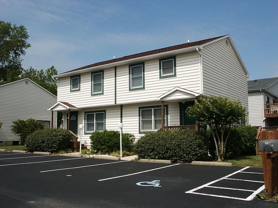 1st image of 301 143rd St Unit 10