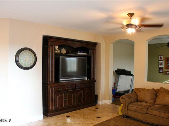 5th image of 3765 E Bridgeport Pkwy