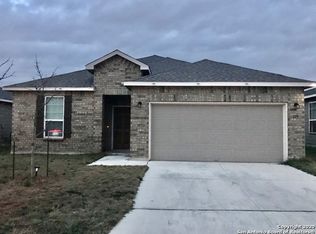 119 Hidden Knl, Selma, TX 78154
