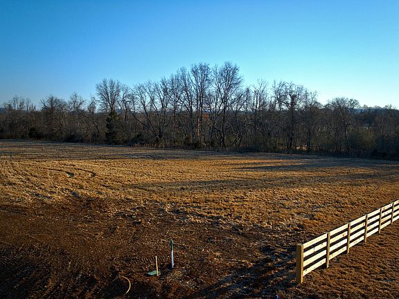 4th image of 4032 Southrop Rd Lot 66