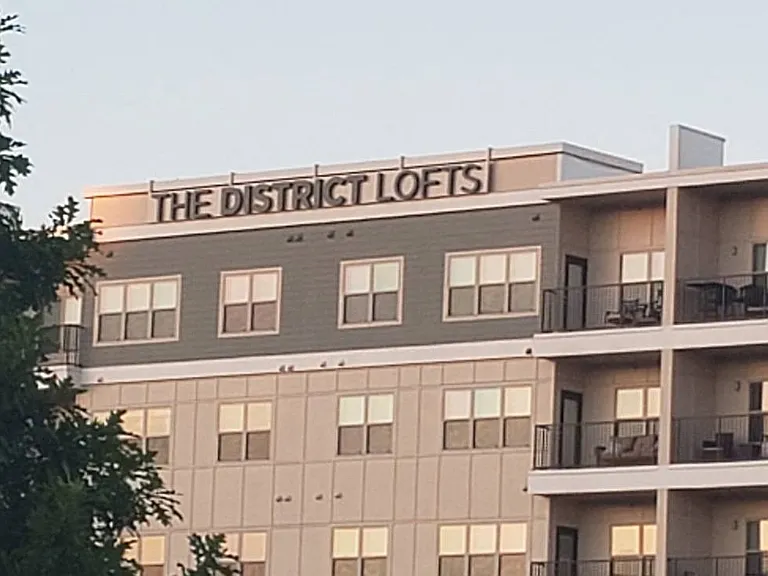 The District Lofts — Photo 7