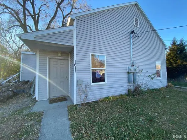 1609 S Gharkey St, Muncie, IN 47302