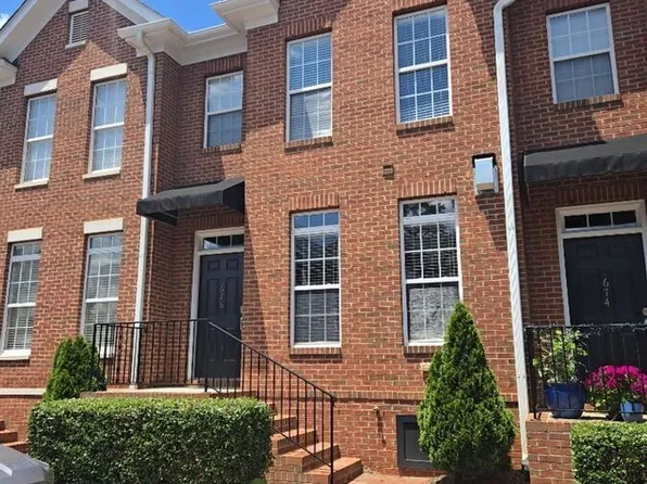 676 Highpark Ln, Raleigh, NC 27608