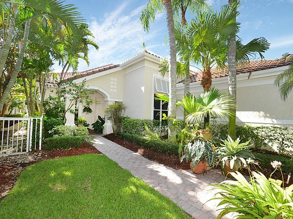 Home For Sale In Broken Sound Country Club