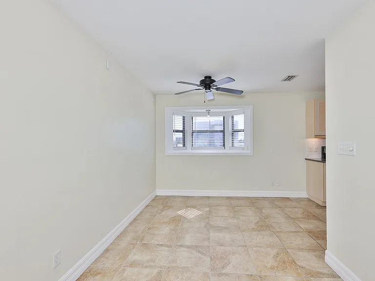 10220 Gulf Blvd #1 — Photo 11