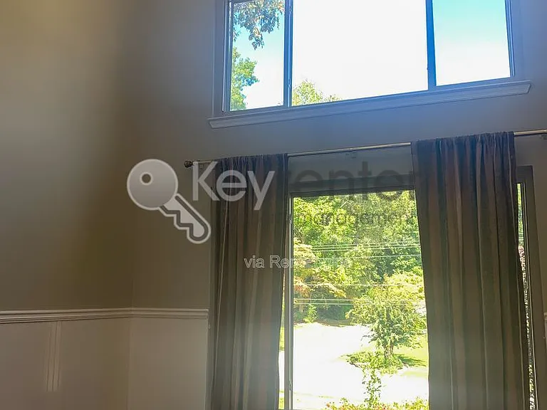 7716 Royal Harbour Cir — Photo 12
