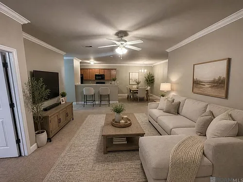 900 Dean Lee Dr Photo 1