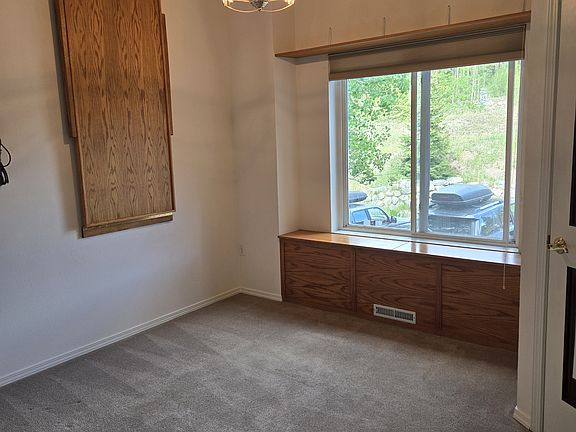 dining room/extra space main floor