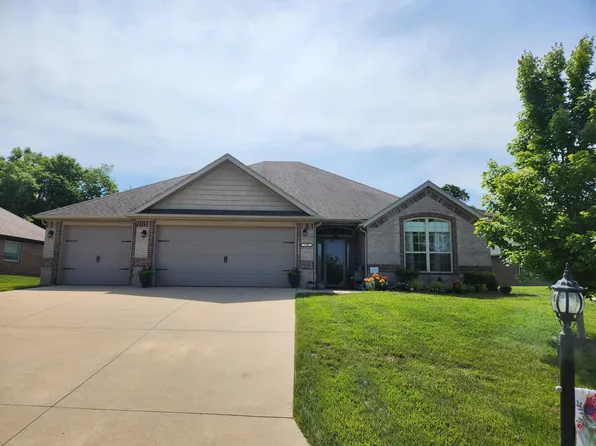 188 Stoney Pointe Drive, Hollister, MO 65672