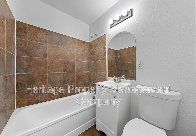 511 Pecan Valley Dr — Photo 12