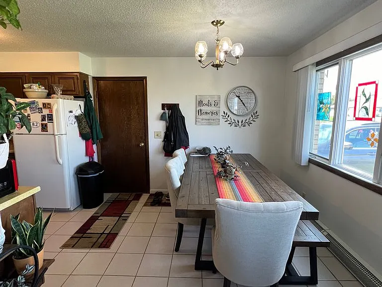 3208 Ogden Ave — Photo 8