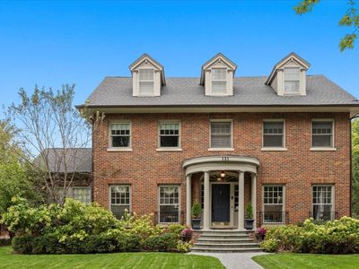 121 Robsart Rd, Kenilworth, IL, 60043