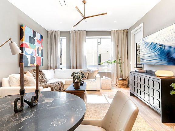 2nd image of 2344 Nolita