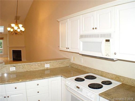 4th image of 14108 Yachtsman Harbor Dr