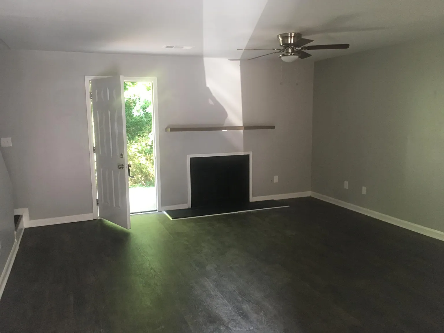 2 bed, 2.5 bath, 1184 sqft, $1,700 — Photo 3