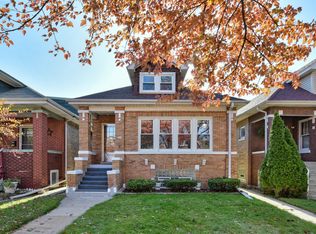 5049 W George St, Chicago, IL 60641