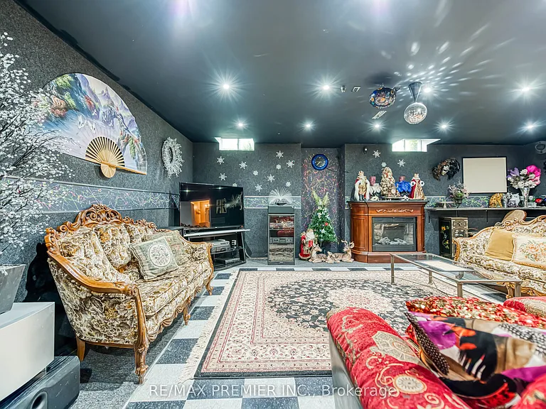 1 Johnswood Cres #BASEMENT — Photo 10
