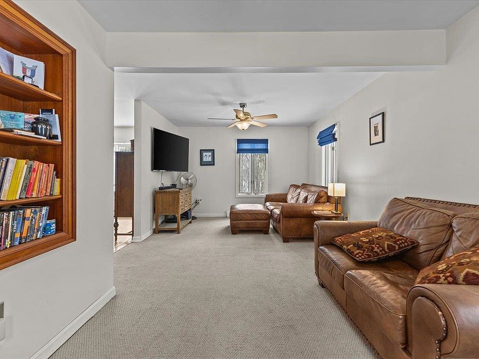 92 Maplewood Avenue, Milton, VT 05468 Zillow