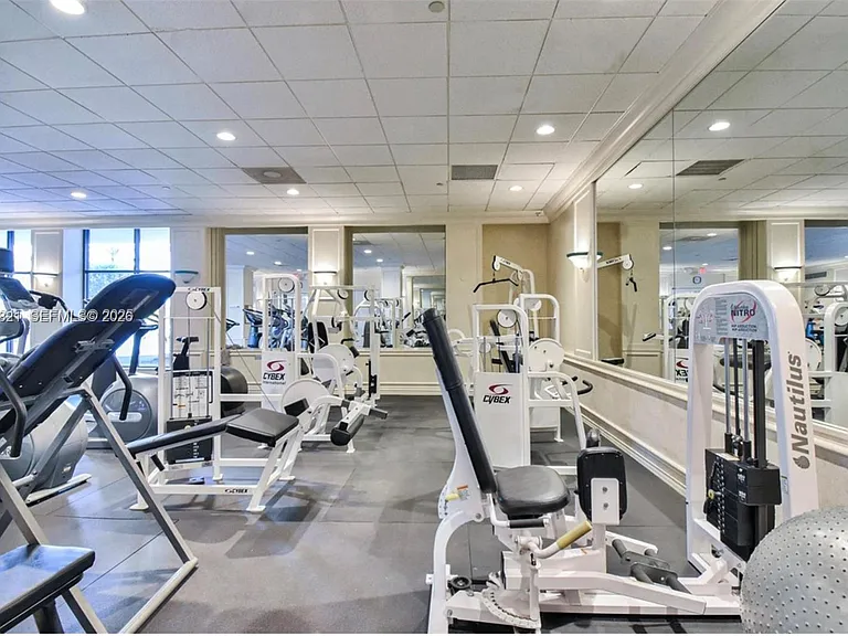5700 Collins Ave #3N — Photo 4